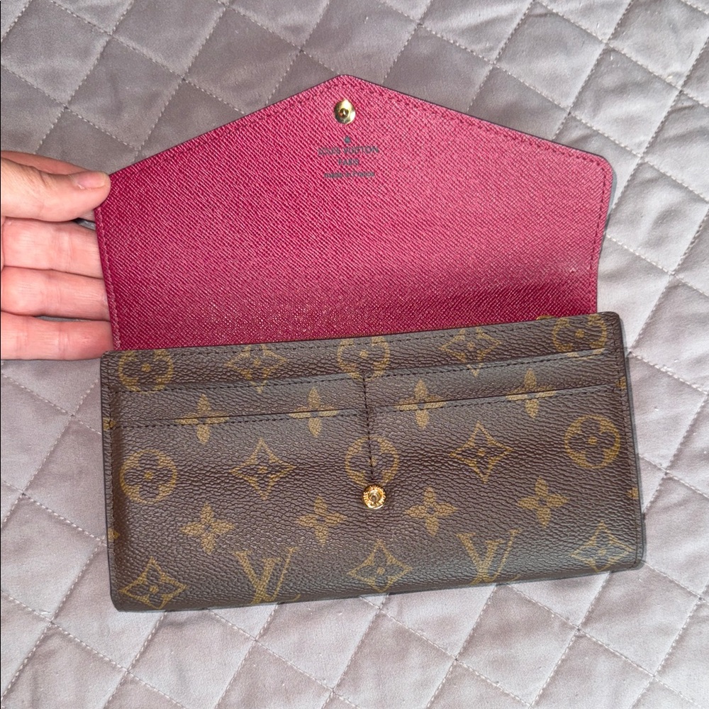 Louis Vuitton Classic Brown and Gold Monogram Wallet - Picture 4 of 6